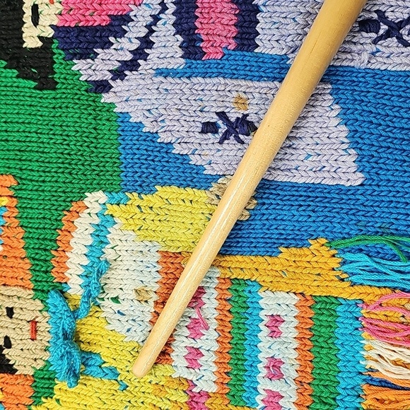 Berek Knit Multicultural Character Crop Sweater 1980's Heavyweight Pima Cotton - Picture 9 of 12